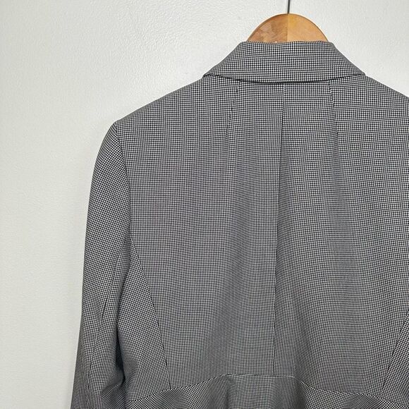 J. Crew Women’s Traditional Houndstooth Single Button Peplum Blazer - Picture 10 of 14